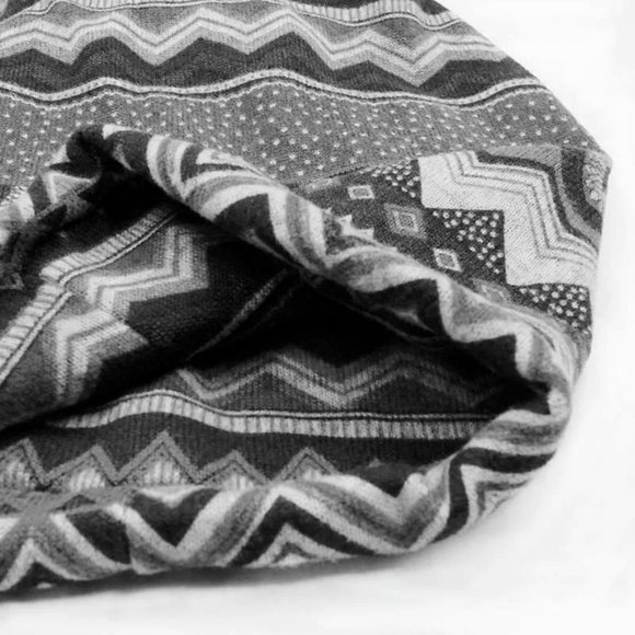 LIQUIDATION 10$ !!! / Skullies hat / autumn-winter / very soft and comfortable - Picture 6 of 8